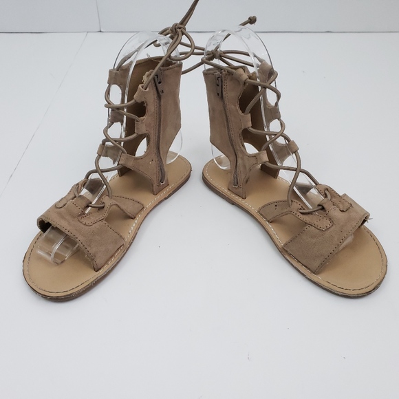 [GAP] Tan Gladiator Lace Up Sandals - Picture 3 of 8